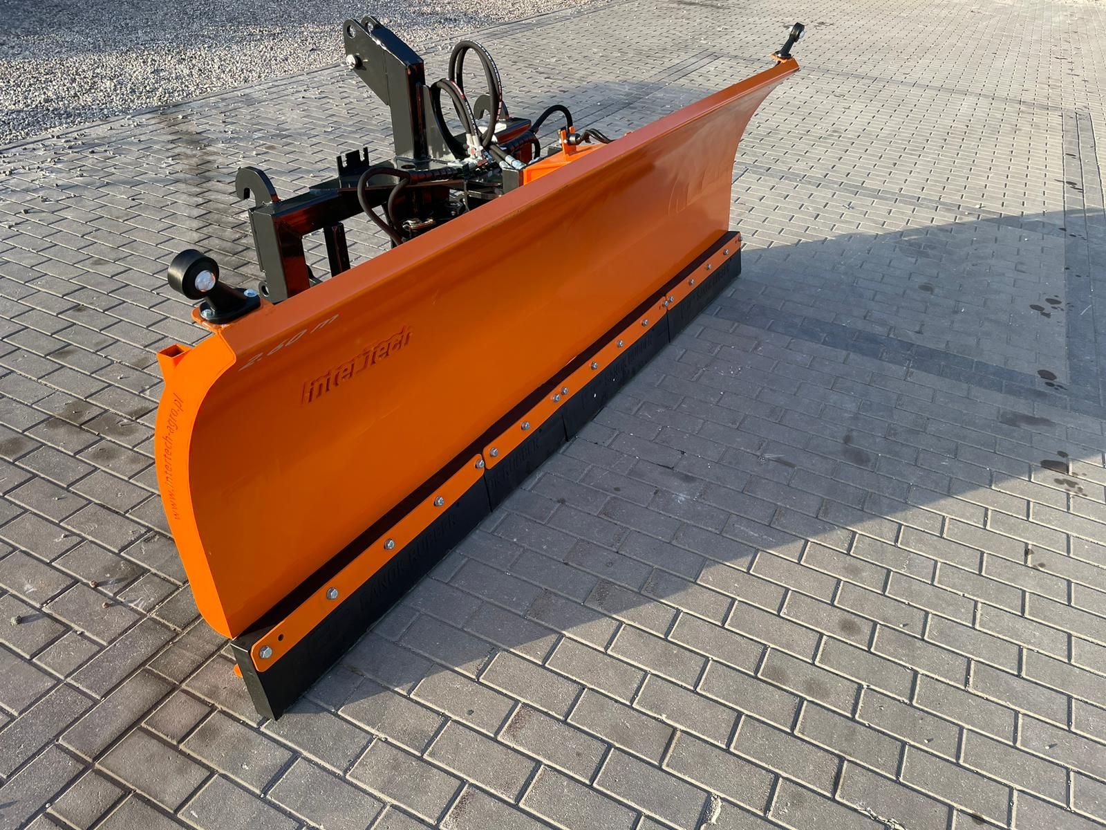 Intertech Schneepflug PSSH-04 2