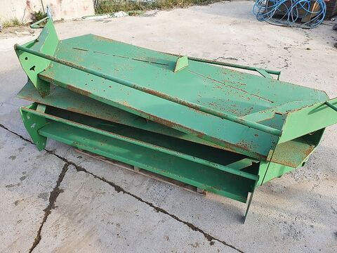 <strong>John Deere Häcksler</strong><br />