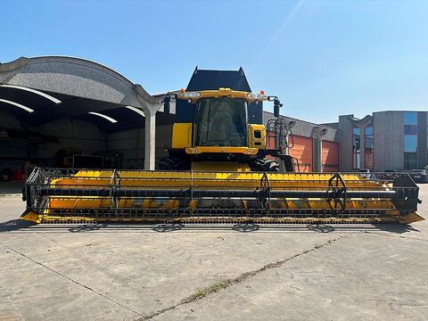 New Holland CR9090 * GPS * 9,15m VARIFEED 2