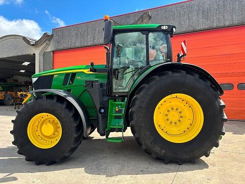 John Deere 6R175 3