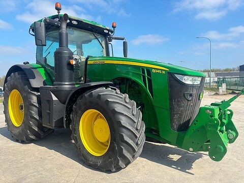 John Deere 8345R 3