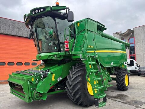 John Deere T670I 3