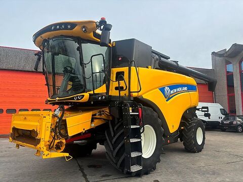 New Holland CX 8.70 SL Allrad + Full GPS + 7,60m Varifeed 2