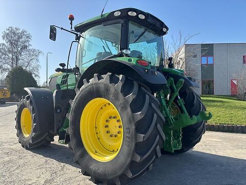 John Deere 6175R 3
