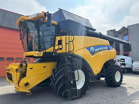 New Holland CR9080 Allrad