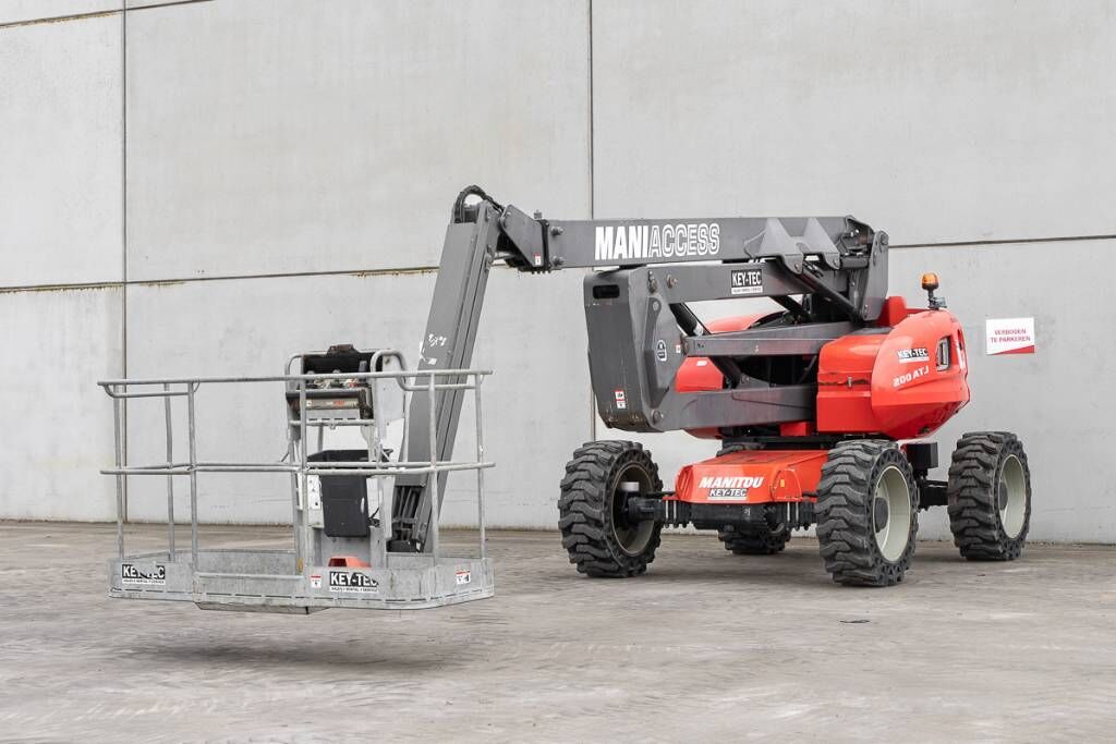 Manitou 200 ATJ 1