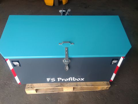 FarmService Forstbox Profibox 1500 inkl. 4 LED Scheinwerfer