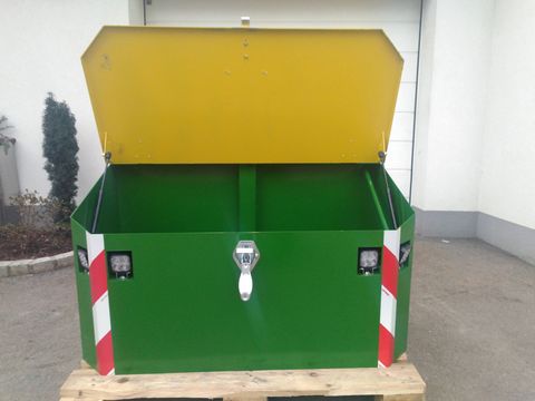 FarmService Transportbox 1200 inkl. LED Scheinwerfer
