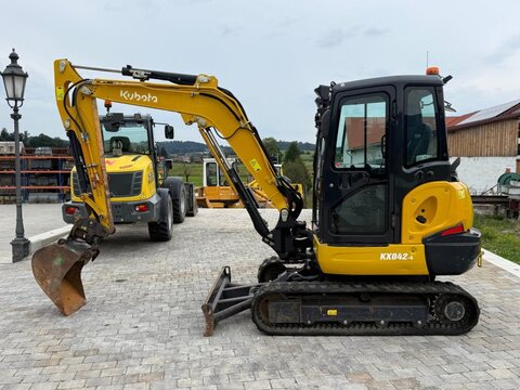 Kubota KX 042-4