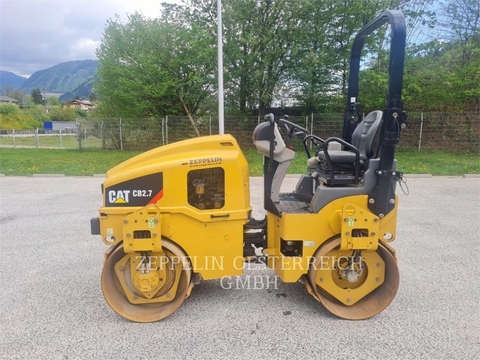 CAT CB 2.7
