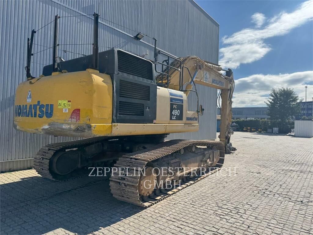 Komatsu PC490LC-10 2