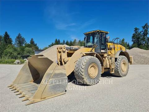 CAT 982M
