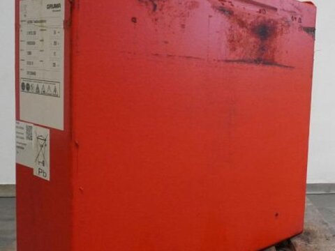 Sonstige 24 Volt 2 PzS 250 Ah