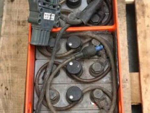 24 Volt 3 PzS 375 Ah 3