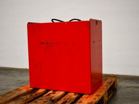 24 Volt 4 PzS 460 Ah 2