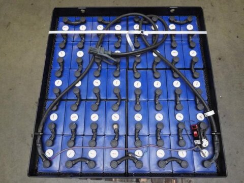 80 Volt 6 NXS 840 Ah 3