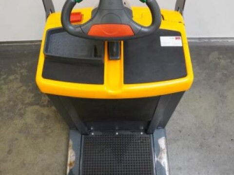 Jungheinrich ECE225 3