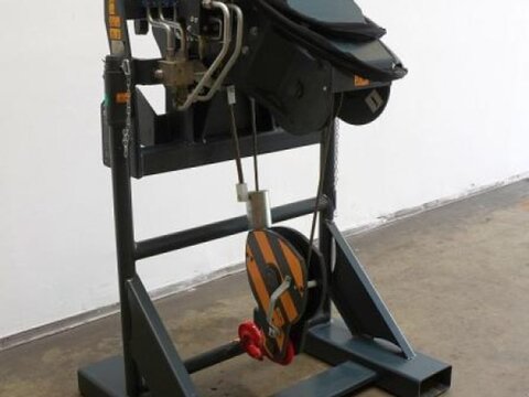 Magni W 3,5 l / / hydraulische Seilwinde 3500 kg