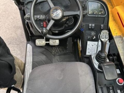 JCB 540-180 HiViz 2