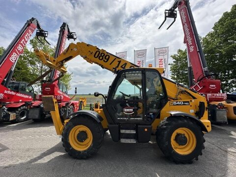 JCB 540-180 HiViz 3