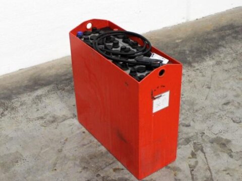 24 Volt 3 PzV 213 Ah 2