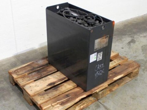 Sonstige 24 Volt 3 PzS 345 Ah