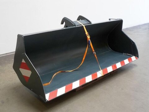 Magni CB 1000 l / 1000 L Schwerlastschaufel - Kante ge
