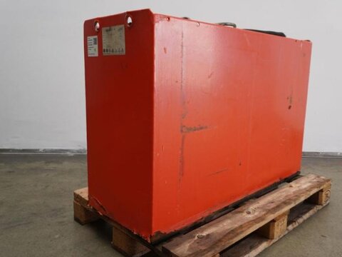 Sonstige 48 Volt 5 PzS 775 Ah