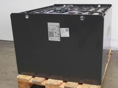 80 Volt 5 PzS 625 Ah 1