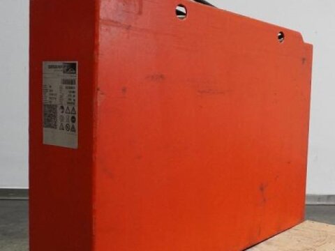 24 Volt 3 PzS 375 Ah 2