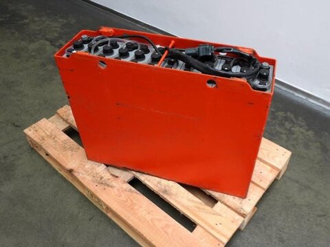 24 Volt 3 PzS 375 Ah 1