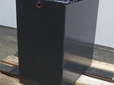 24 Volt 4 PzS 500 Ah 2