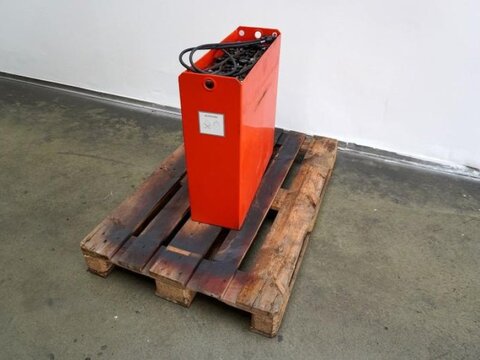 24 Volt 2 PzS 230 Ah 2