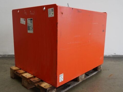 Sonstige 80 Volt 5 PzS 775 Ah