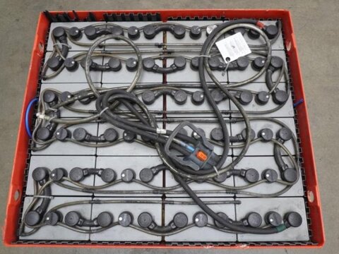 48 Volt 6 PzS 750 Ah 3