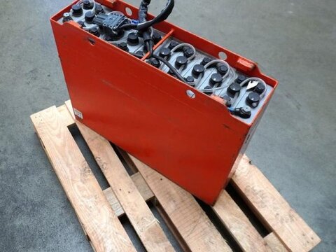 24 Volt 3 PzS 375 Ah 3