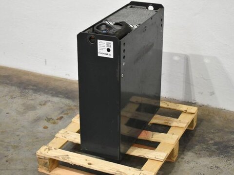 Sonstige 24 Volt 120 Ah