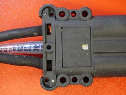 Intronic B EU E 24V/80A 1