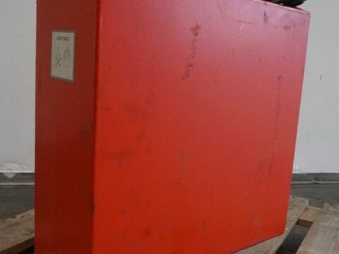 24 Volt 3 PzB 225 Ah 2