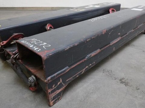 Sonstige Batterietraverse