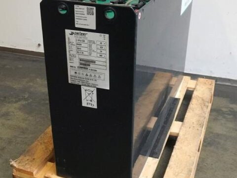 48 Volt 4 PzS 620 Ah 1