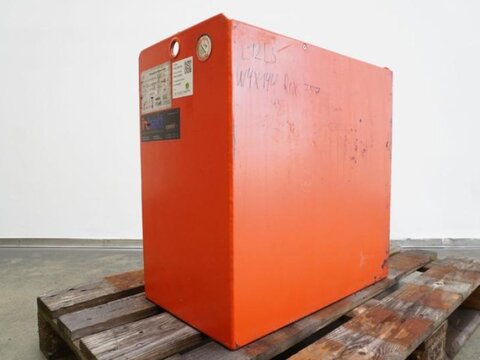 24 Volt 4 PzS 460 Ah 1