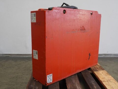 Sonstige 24 Volt 3 PzS 375 Ah