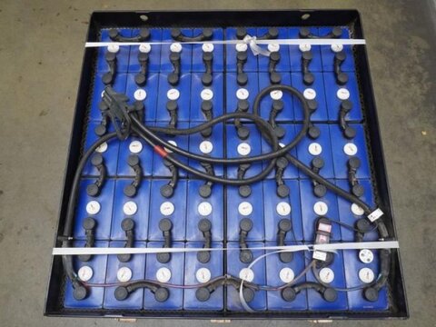 80 Volt 6 NXS 840 Ah 3