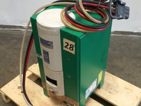 Trac basic 24V 90A 1