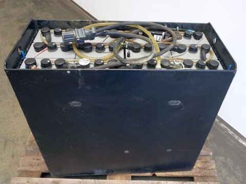 24 Volt 6 PzS 930 Ah 2
