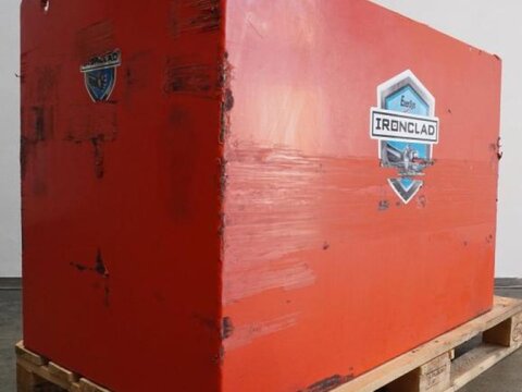 80 Volt 4 PzQ 688 Ah 2