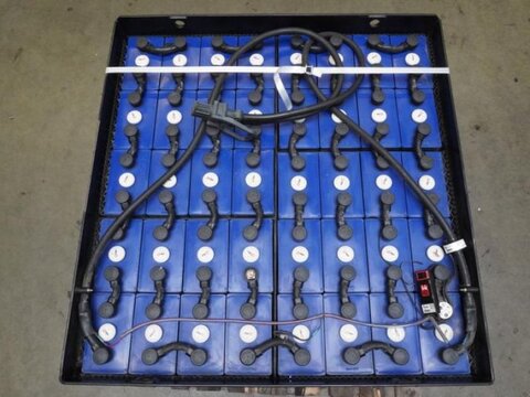 80 Volt 6 NXS 840 Ah 3