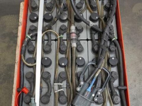 48 Volt 3 PzS 375 Ah 2