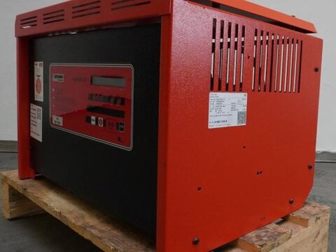 intronic B EU E 24V/50A 1